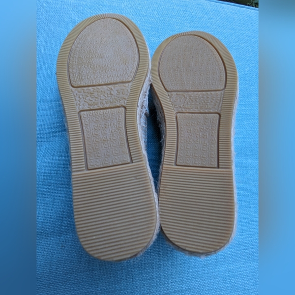 NWOT Size EU 37, 8 By Yoox Tan & Aqua Striped Espadrilles - Picture 8 of 9